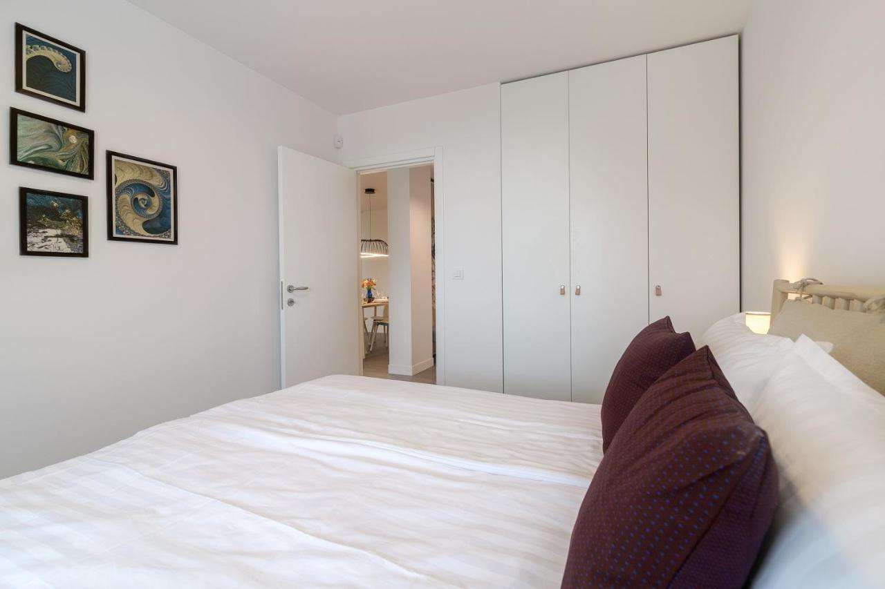 Nobile Apartment - Coral Residence Complex With Parking & Pool Varna Esterno foto