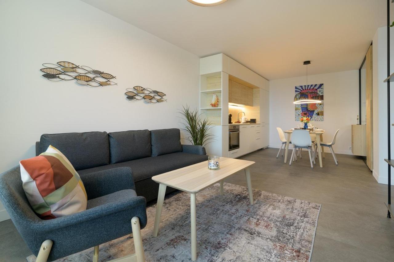 Nobile Apartment - Coral Residence Complex With Parking & Pool Varna Esterno foto