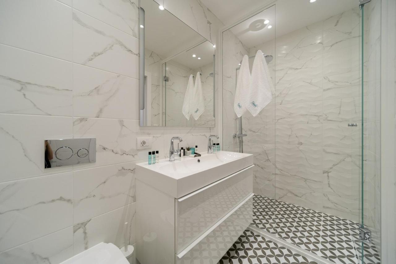 Nobile Apartment - Coral Residence Complex With Parking & Pool Varna Esterno foto